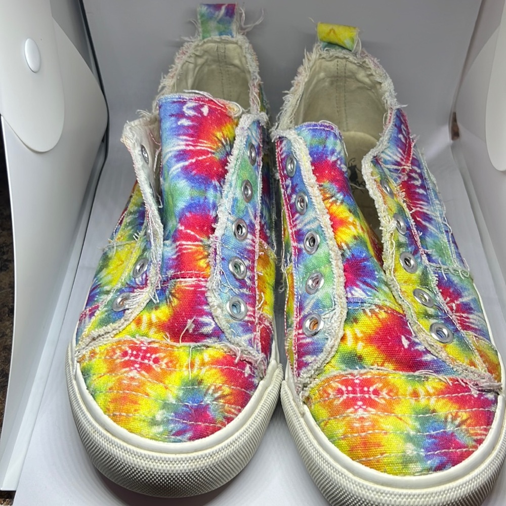 Corky's Babalu Tye- Dye Slip On Girls  Sneakers size 4